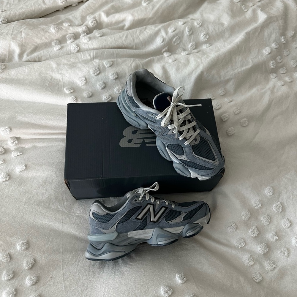 New balance 9060 gray day